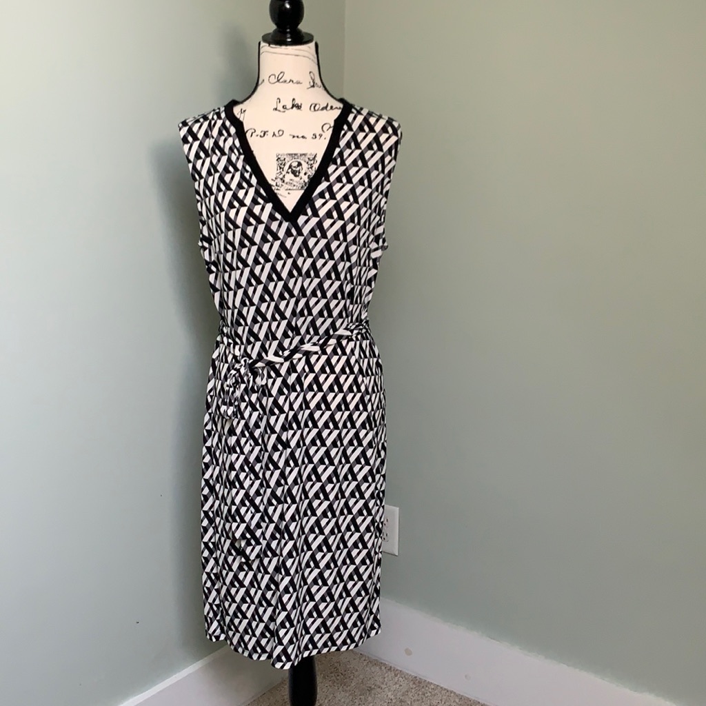 Dm Collection Knot Dress